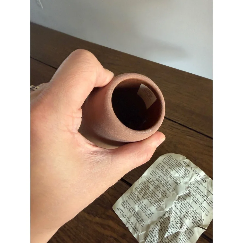 Sioux Pottery Vase Small Terracotta Ombre Hand Etched Signed Garnett S.D.